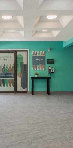 4.5 - 2705 MODUGNO, Saint-Laurent Montreal - Photo 1