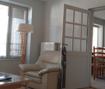 Location Appartement 2 pièces 52m² CHARLIEU 42190 - Photo 1