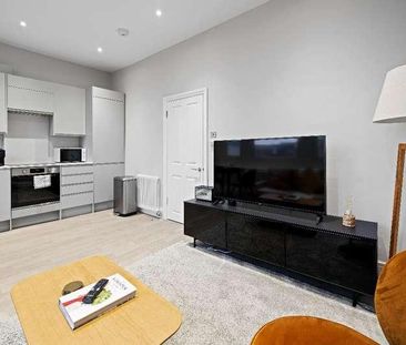 Royal Parade, Dawes Road, London, SW6 - Photo 4