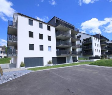 Moderne Wohnung mit schöner Weitsicht! - Photo 1