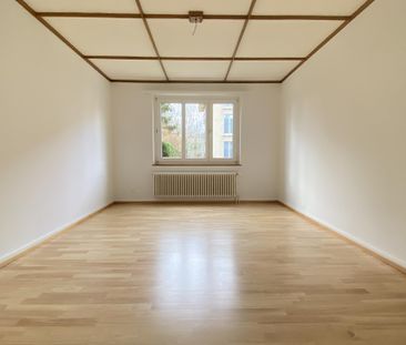 Ein Haus mit Charme - Ruhe, Grün und Wohngefühl - Photo 2