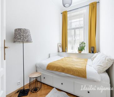 Pronájem bytu 2+kk 33 m2 - Photo 2