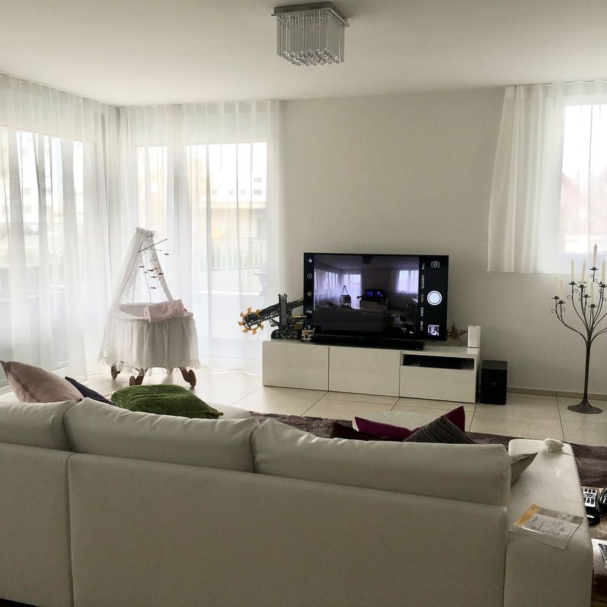 4.5 Zimmer, 116 m², 2. Stock - Foto 1