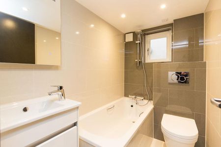 Studio to rent - Photo 4