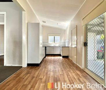 Prime Hamilton Location! - Photo 2