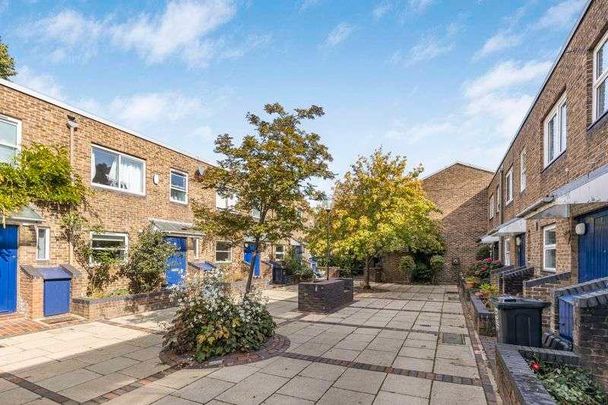 St. Agnes Close, Hackney, E9 - Photo 1