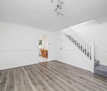 3 bedroom terraced house to rent - Photo 5