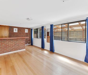 14 Cressy Street, Montmorency - Photo 5