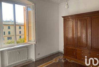 Via Gaetano Colombo, Genova, Liguria 16122