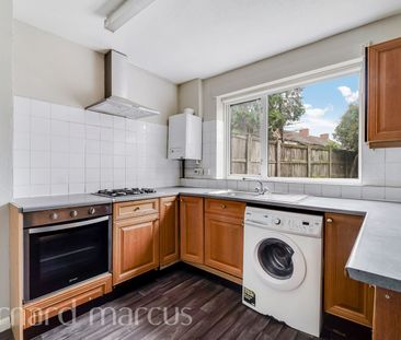 St Benets Grove, Carshalton - Photo 4