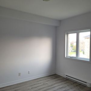 Beau Logement De 3 Chambres Rénové - Photo 2