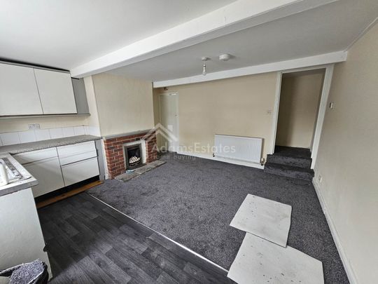 Price £625 pcm - Available Now - Unfurnished - Photo 1