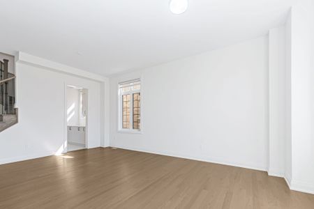 For Lease - 11 Wintergreen Lane, Adjala-Tosorontio, Ontario - Photo 2