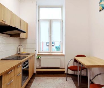 Kawalerka z antresolą przy Manufakturze - Photo 3