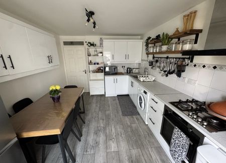 Room in a Shared Flat, Hainton Close, E1 - Photo 5