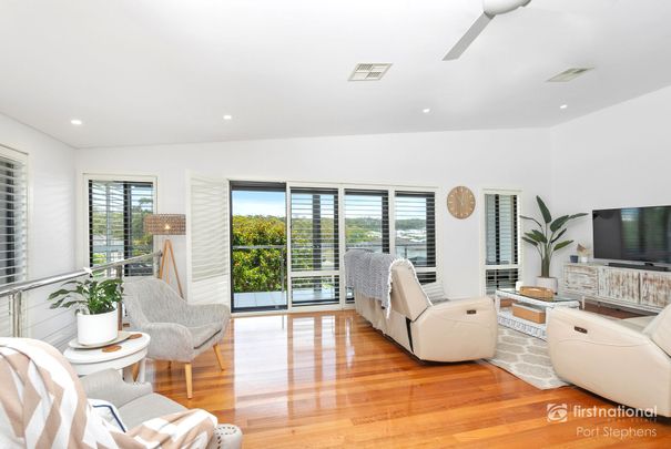 Fabulous location - four bedroom townhouse in Corlette - Photo 1