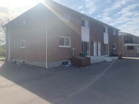For Lease - 358 Glenridge Avenue Unit# unit 4, St. Catharines, Ontario - Photo 5