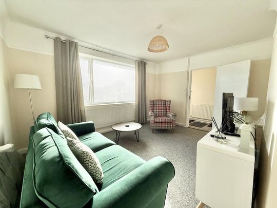 2 bedroom detached bungalow to rent - Photo 1