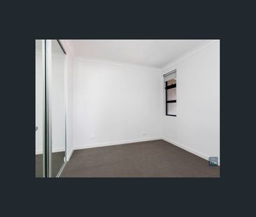 Stylish, Low-Maintenance Living! - Photo 1