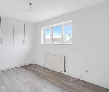 Jasper Road, London, E16 - Photo 4