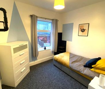 1 bedroom in a house share to rent - Photo 6