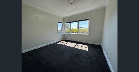 Stylish Modern Home in an Ideal Location - Photo 2