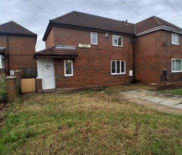 3 bedroom end of terrace house to rent - Photo 2