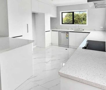 2 BED ACACIA BAY FIXED TERM - Photo 2