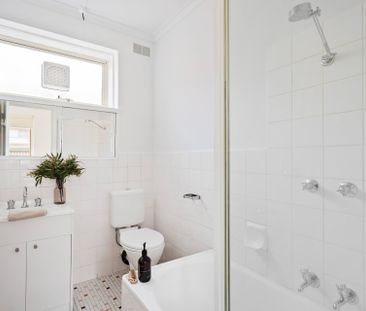 Thinking of selling? Contact our agent - Photo 3