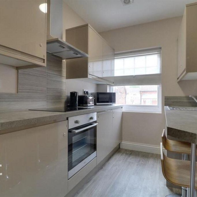 1 bedroom in a house share to rent - Photo 1