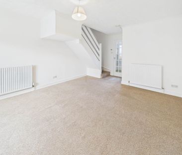 Price £895 pcm - Available Now - Unfurnished - Photo 5