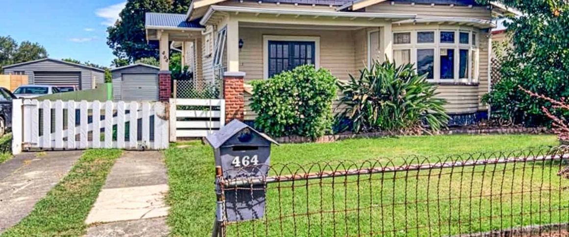 3 Bedroom Te Hapara. - Photo 1