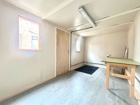 Bradley Lane, Bilston - Photo 2