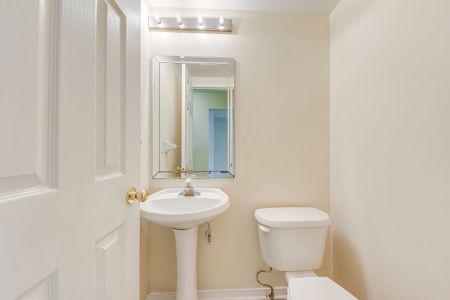 For Lease - 5260 Mcfarren Boulevard Unit# 102, Mississauga, Ontario - Photo 3