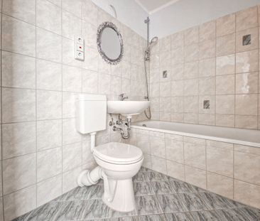 Max-Planck-Straße 22 - Photo 1