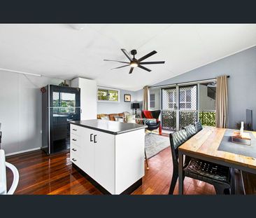 1B/404 Esplanade, Torquay, Qld 4655 - Photo 2
