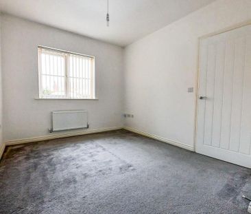 2 bedroom bungalow to rent - Photo 2