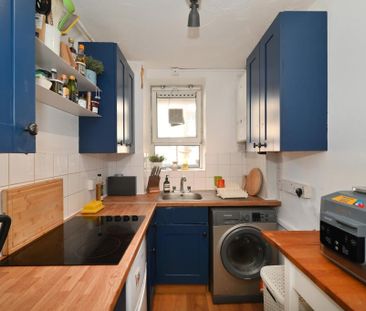 2 Bed Flat, Montrose House, E14 - Photo 2