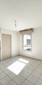 Location Appartement 1 pièce 22m² RODEZ 12000 - Photo 4