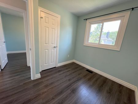 For Lease - 51 HOOD Crescent, Brampton, Ontario - Photo 4