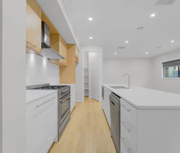 Modern Family Living in the Heart of Upper Point Cook!! - Photo 1