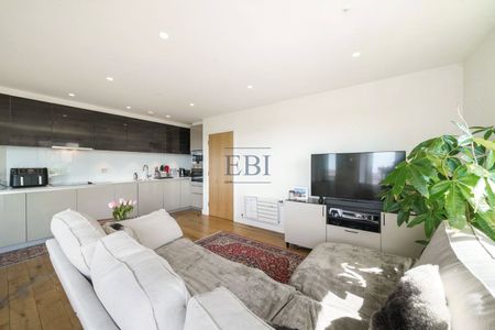 12 Rathbone Market, Barking Road, E16 1GZ - Photo 2