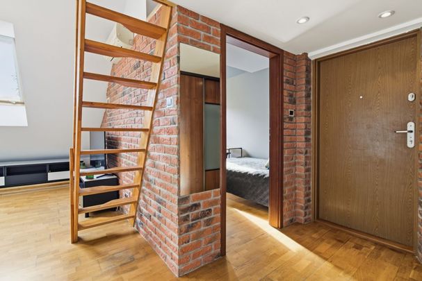 2 osobne pokoje+antresola i balkon - Photo 1