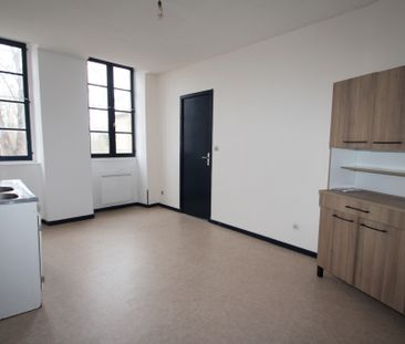 Location Appartement 4 pièces 70m² DECIZE 58300 - Photo 5