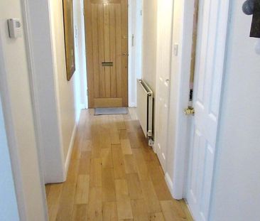 Courtlands - Photo 5