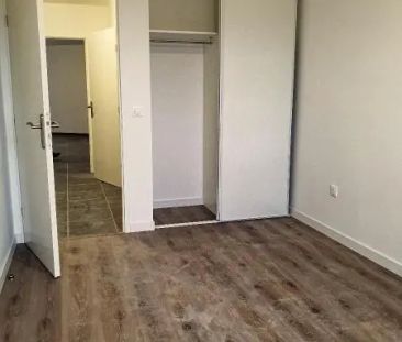 Appartement à louer 3 pièces 65.98m² - Photo 3