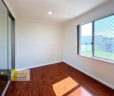 120 Minmi Road, Wallsend - Photo 2