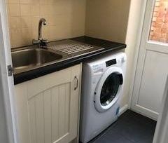 5 bedroom detached house to rent - Photo 6