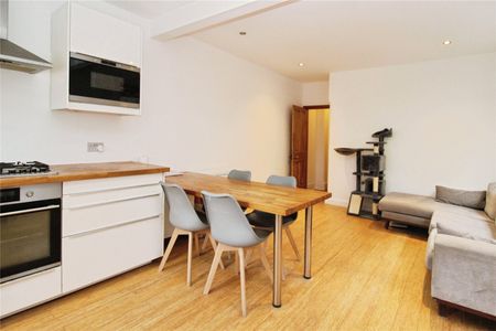 Kingston Road, London, SW20 8JP - Photo 2