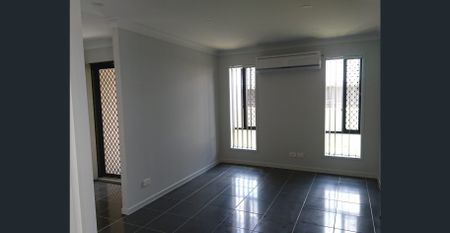 Modern 2 Bedroom Duplex in Hillvue - Photo 3